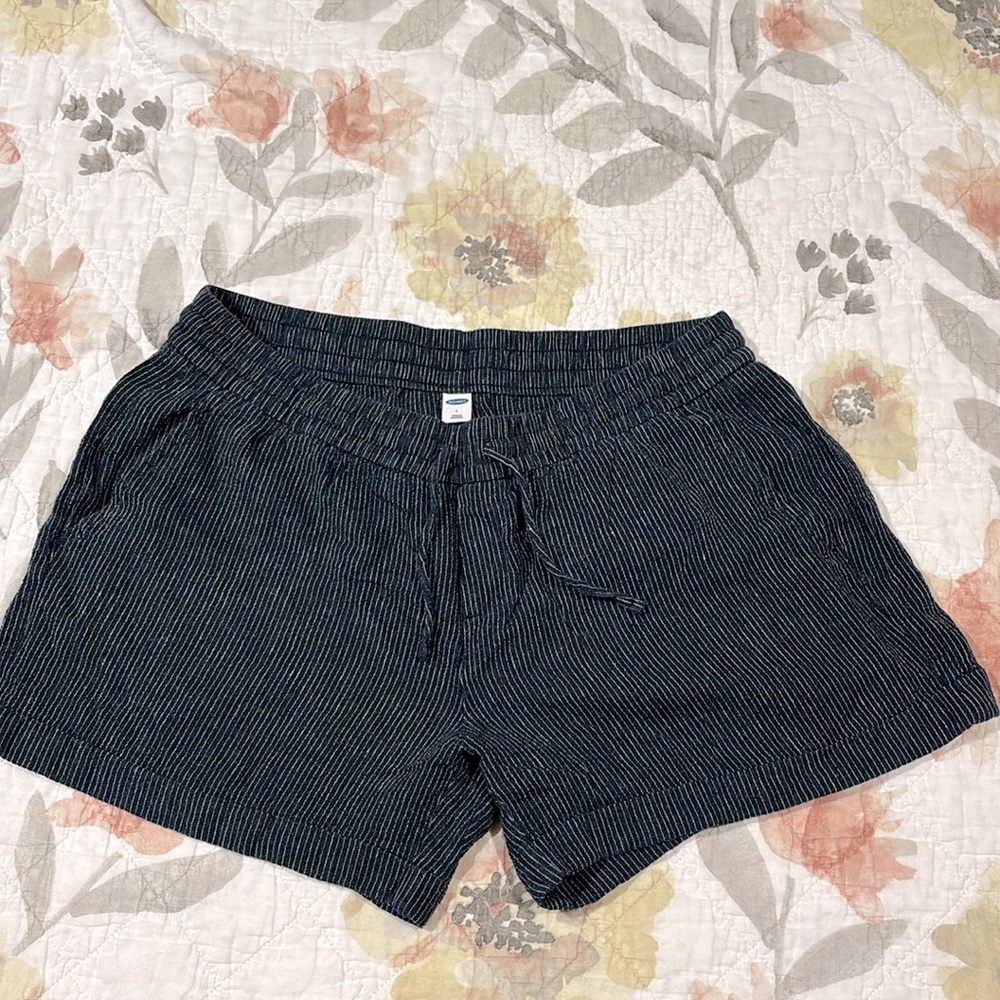 Linen shorts